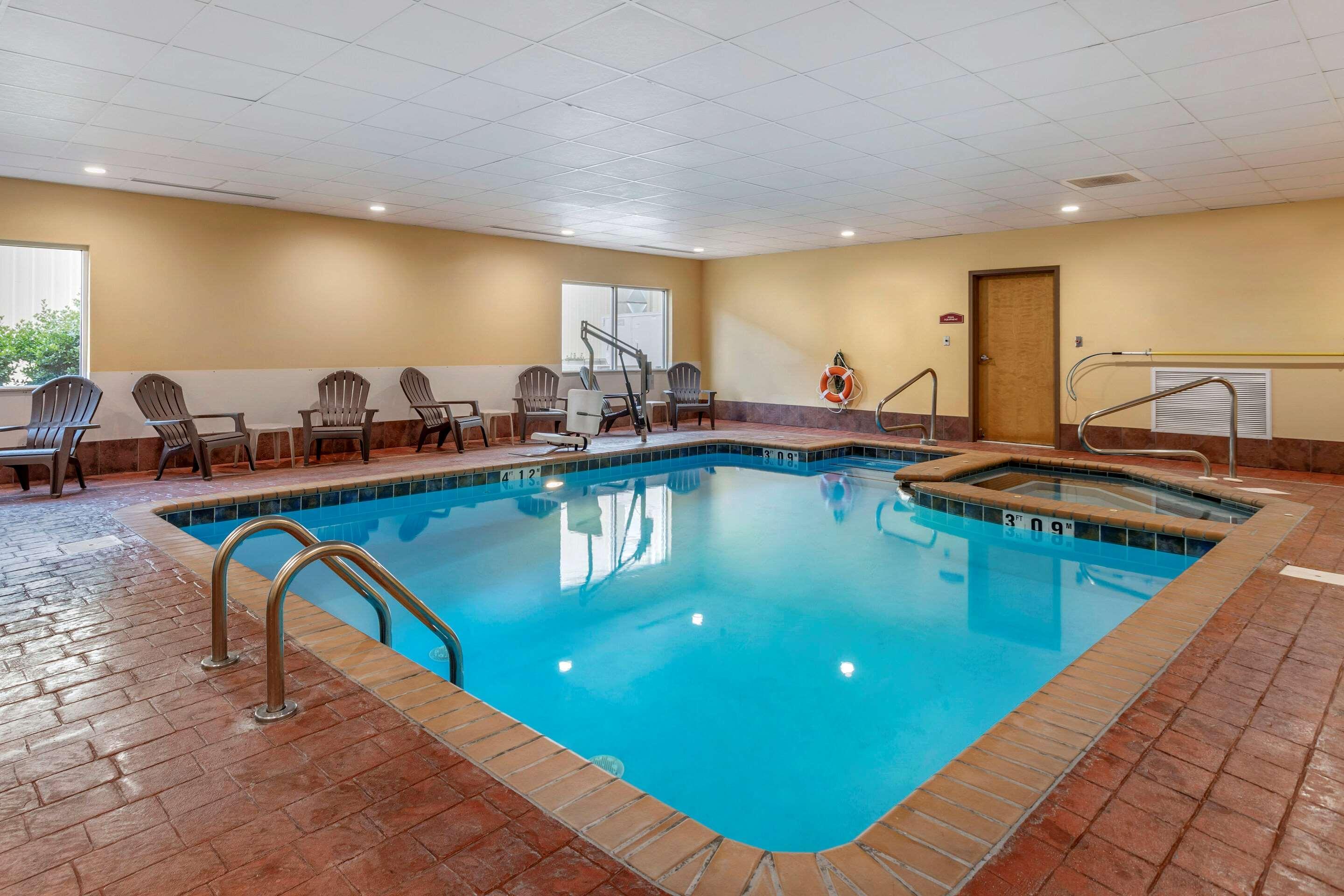 Comfort Suites Florence Shoals Area Eksteriør billede