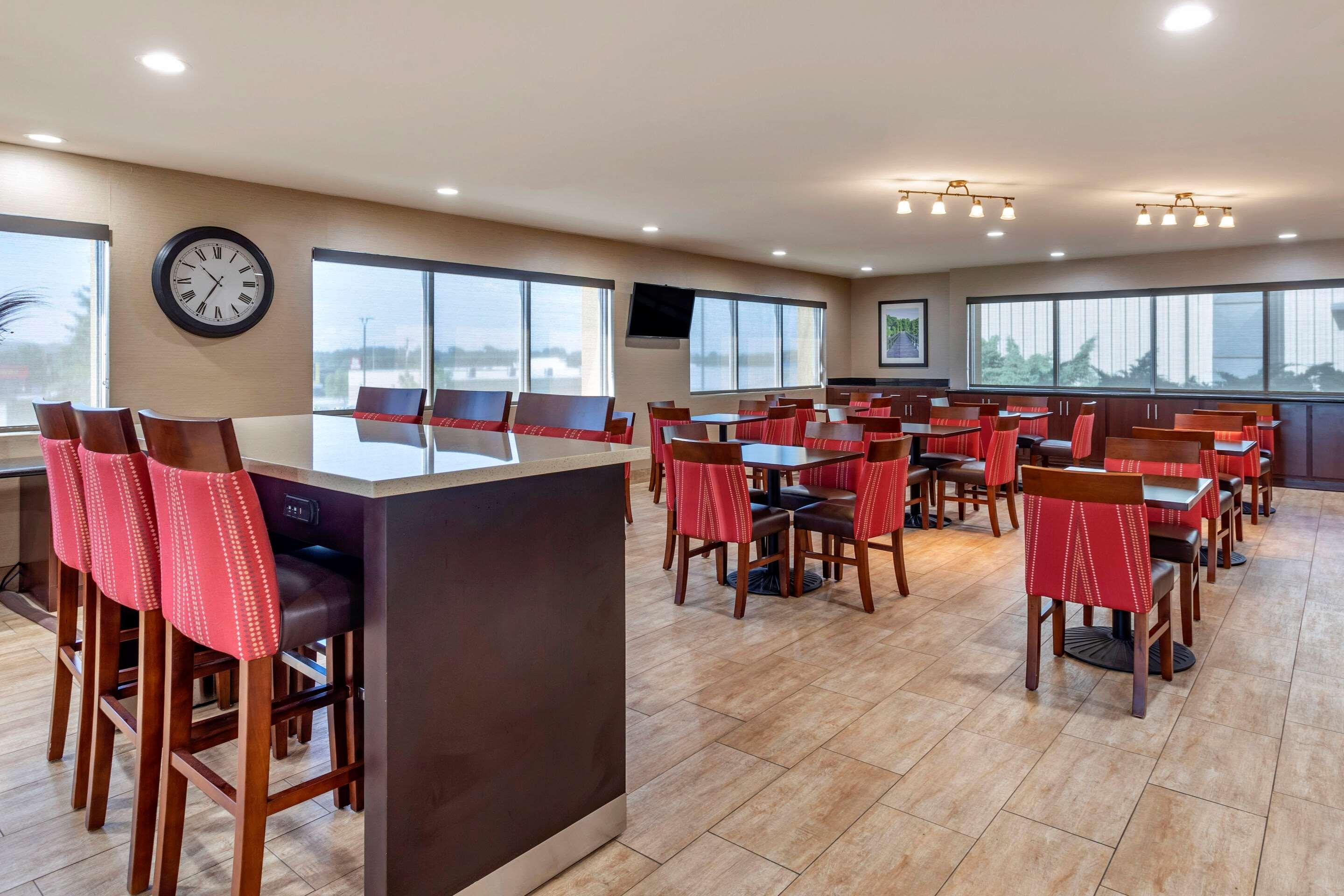 Comfort Suites Florence Shoals Area Eksteriør billede